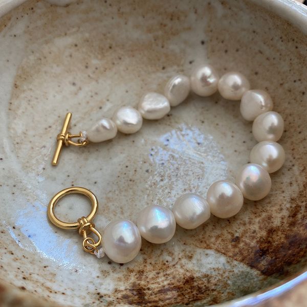 amaiyllis 925 sterling silver 8mm baroque pearl bracelet 18k gold ot buckle bracelet for women summer jewellry gift 1028, Black
amaiyllis 925 sterling silver 8mm baroque pearl bracelet 18k gold ot buckle bracelet for women summer jewellry gift 1028, Black