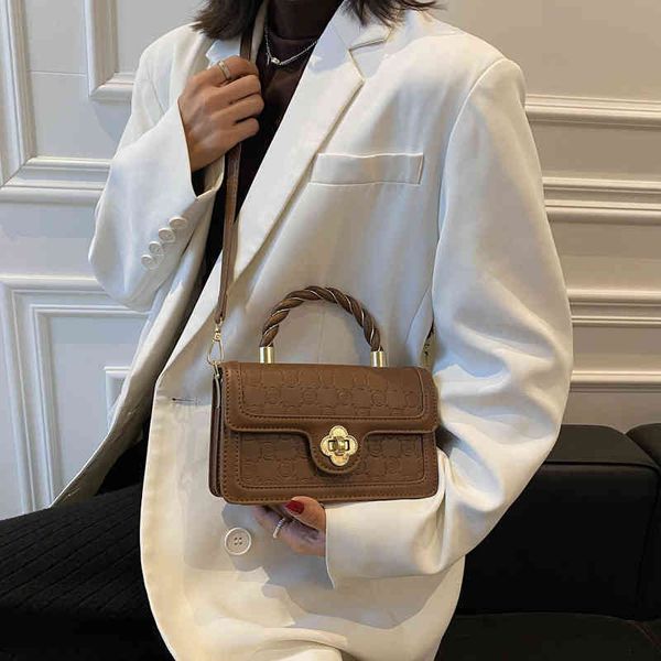 2022 factory wholesale designer handbags on clearance female women's handbag fashion trend single shoulder messenger personality simple
2022 factory wholesale designer handbags on clearance female women's handbag fashion trend single shoulder messenger personality simple