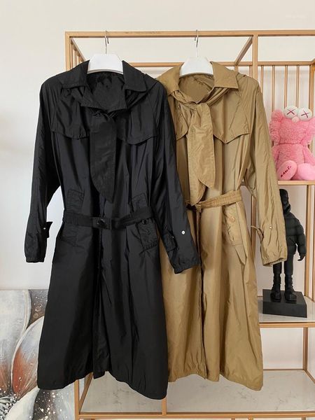 2020 french luxury design timeless fall thin wide waisted belted hooded office style raincoat1, Black
2020 french luxury design timeless fall thin wide waisted belted hooded office style raincoat1, Black