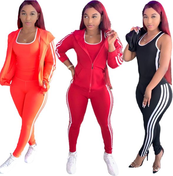 2021 autumn and winter new european and american women's long-sleeved three-piece sports suit, White
2021 autumn and winter new european and american women's long-sleeved three-piece sports suit, White