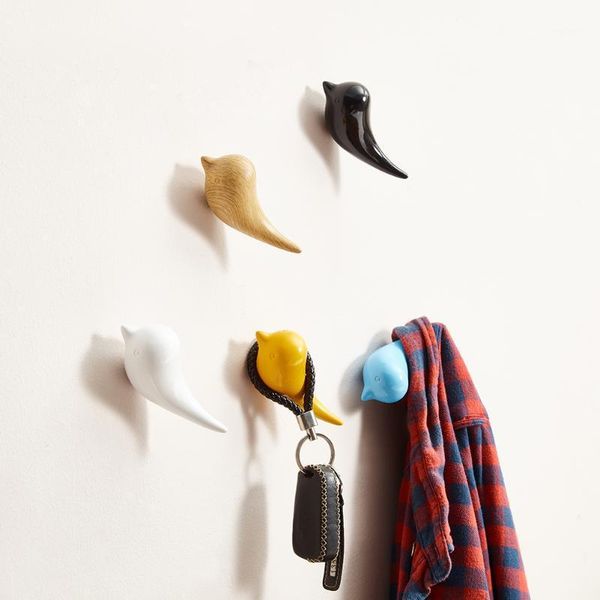 5pcs creative bird shape resin wood grain storage rack wall hooks home decoration bedroom door after coat hat hanger1
5pcs creative bird shape resin wood grain storage rack wall hooks home decoration bedroom door after coat hat hanger1