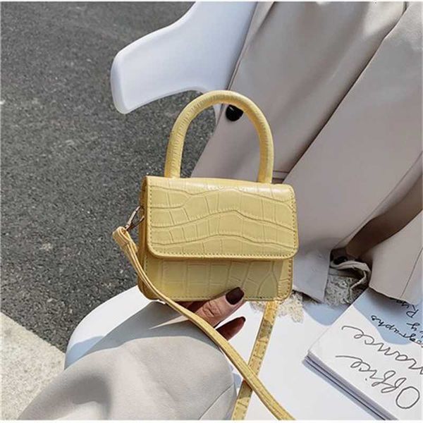 mini stone pattern totes for women 2020 crossbody messenger handbags lady travel cross body one shoulder bag, Red;black
mini stone pattern totes for women 2020 crossbody messenger handbags lady travel cross body one shoulder bag, Red;black