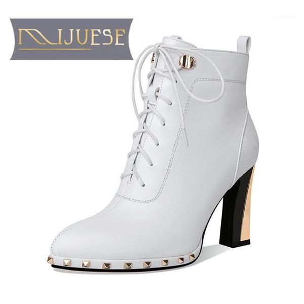 mljuese 2021 women ankle boots cow leather winter short plush pointed toe rivet super high heels female boots size 401, Black
mljuese 2021 women ankle boots cow leather winter short plush pointed toe rivet super high heels female boots size 401, Black