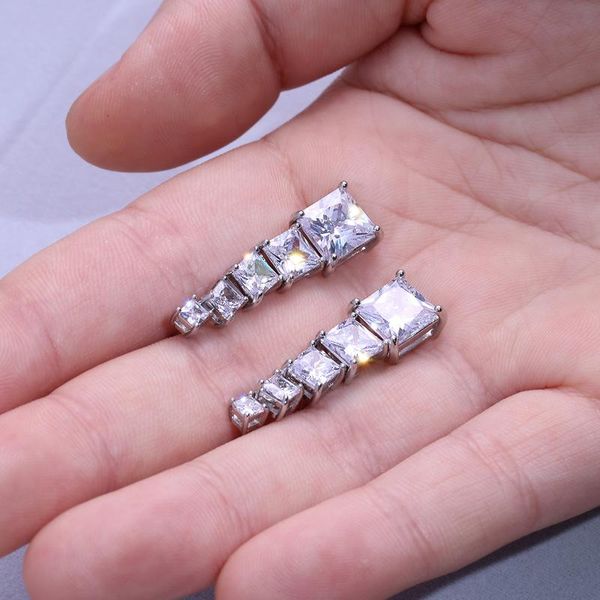 stud wholesale four-claw square zircon earrings all-match classic fashion jewelry for women luxury namour charm gift all seasons, Golden;silver
stud wholesale four-claw square zircon earrings all-match classic fashion jewelry for women luxury namour charm gift all seasons, Golden;silver