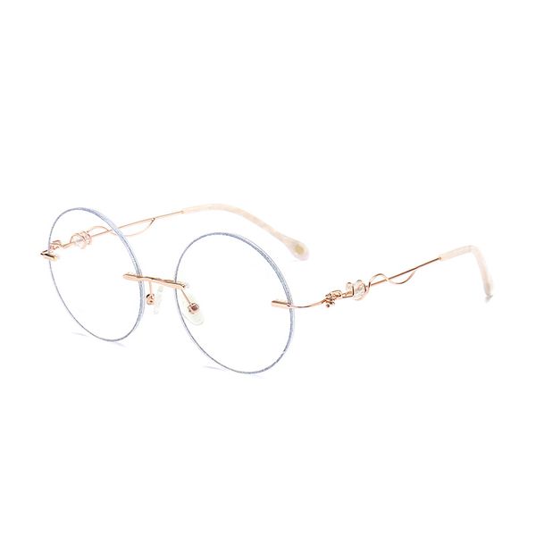 new sunglasses can reduce the burden of strong light, block harmful light and protect against radiation 801, White;black
new sunglasses can reduce the burden of strong light, block harmful light and protect against radiation 801, White;black