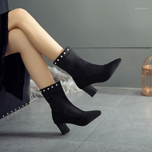 boots big size fashion in europe and america, knee fold, fine heel baitao middle boots1, Black
boots big size fashion in europe and america, knee fold, fine heel baitao middle boots1, Black
