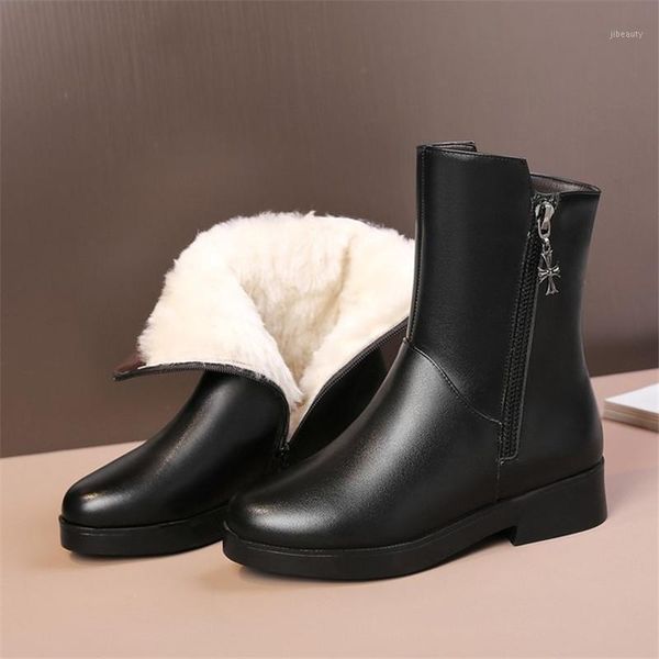 women ankle leather winter fashion wild side zipper women boots with fur ladies boots shoes plus sizes black 35-401
women ankle leather winter fashion wild side zipper women boots with fur ladies boots shoes plus sizes black 35-401