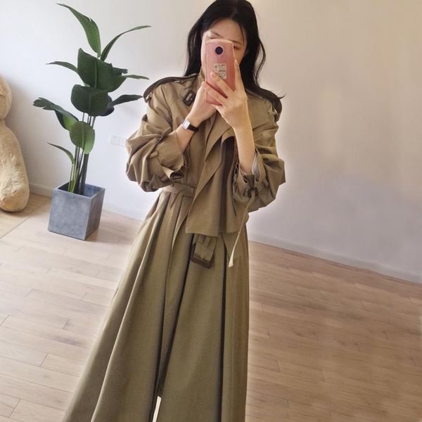 women's trench coats autumn khaki windbreaker female long section korean over the knee temperament tooling large swing jacket, Tan;black 
women's trench coats autumn khaki windbreaker female long section korean over the knee temperament tooling large swing jacket, Tan;black
