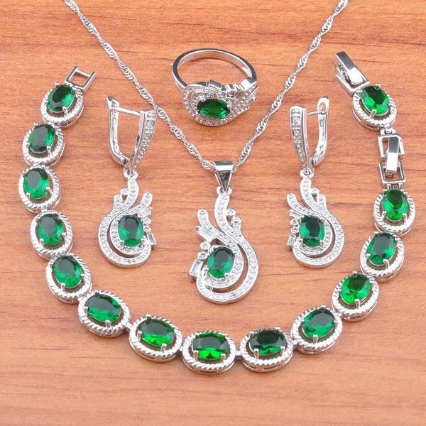 2021 new silver plated elegant women costume with natural stones cz green jewelry sets dangle earrings and bracelet sets js0719
2021 new silver plated elegant women costume with natural stones cz green jewelry sets dangle earrings and bracelet sets js0719