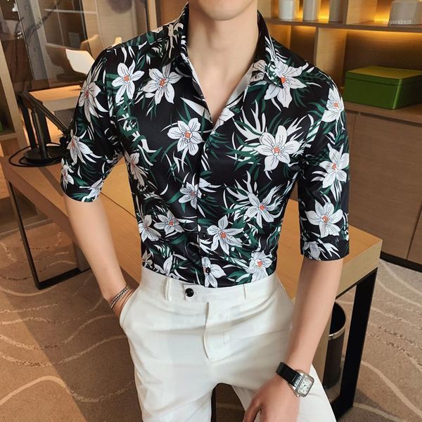 slim hong kong style retro men's mid-sleeve small floral shirt social korean trend hairdresser print five-point sleeve shirt1, White;black
slim hong kong style retro men's mid-sleeve small floral shirt social korean trend hairdresser print five-point sleeve shirt1, White;black