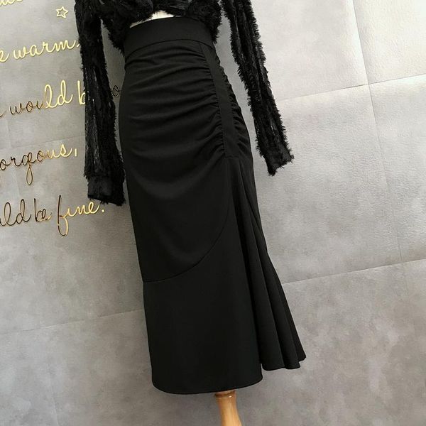 new vintage black irregular pleating skirt women high waist ruffles mermaid skirts for female fashion 2020 autumn winter
new vintage black irregular pleating skirt women high waist ruffles mermaid skirts for female fashion 2020 autumn winter