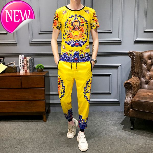 of a set two-piece tights with dragon print, short sleeve t-shirt, high-quality sweatshirt, and 1004, Gray
of a set two-piece tights with dragon print, short sleeve t-shirt, high-quality sweatshirt, and 1004, Gray