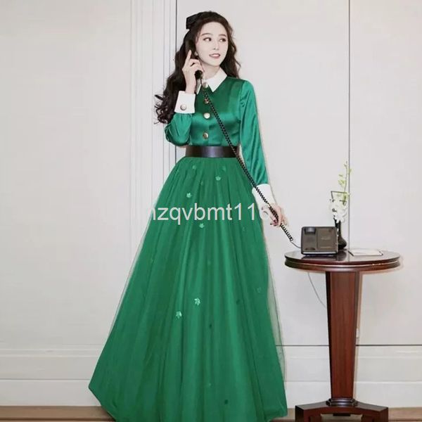 two piece dress autumn women's clothing bingbing same style lapel long sleeve green + mesh large swing skirt set, White
two piece dress autumn women's clothing bingbing same style lapel long sleeve green + mesh large swing skirt set, White