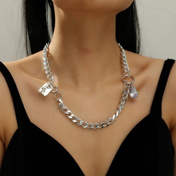 chokers punk silver color rhinestone pendant choker necklace asymmetric curb cuban thick chain necklaces for women jewelry, Golden;silver
chokers punk silver color rhinestone pendant choker necklace asymmetric curb cuban thick chain necklaces for women jewelry, Golden;silver