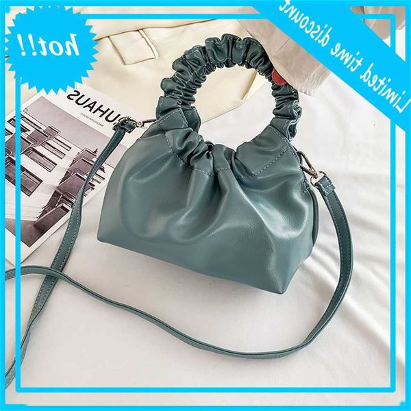 hbp fashion small bag 2021 new trend crossbody bags cloud shoulder mini cute beautiful color purse europe and america wholesale
hbp fashion small bag 2021 new trend crossbody bags cloud shoulder mini cute beautiful color purse europe and america wholesale