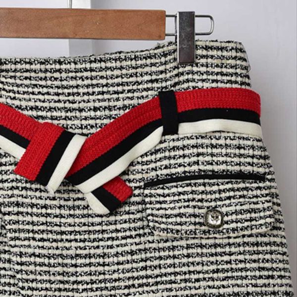 women's tweed mini skirts front side slit plaid a-line lace-up sashes female contrast color short skirt, Black
women's tweed mini skirts front side slit plaid a-line lace-up sashes female contrast color short skirt, Black