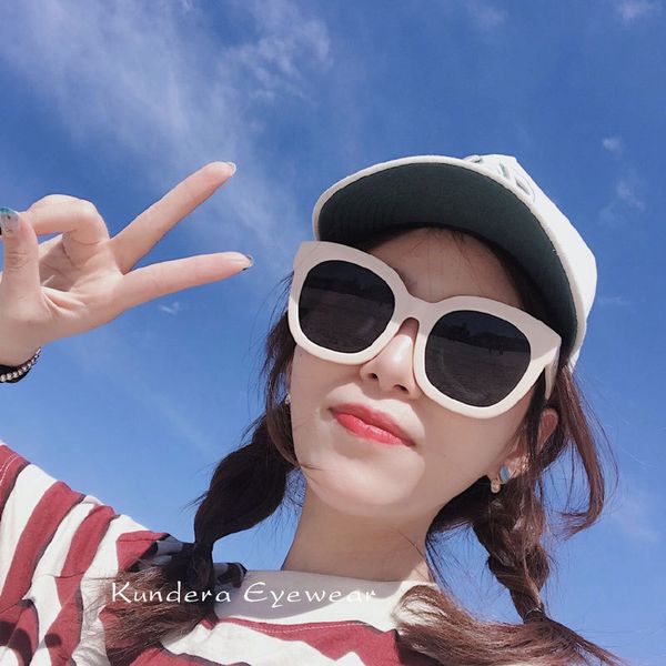 lfemale white large ins frame square round face beach personality myopia sunglasses uv protection m, White;black
lfemale white large ins frame square round face beach personality myopia sunglasses uv protection m, White;black