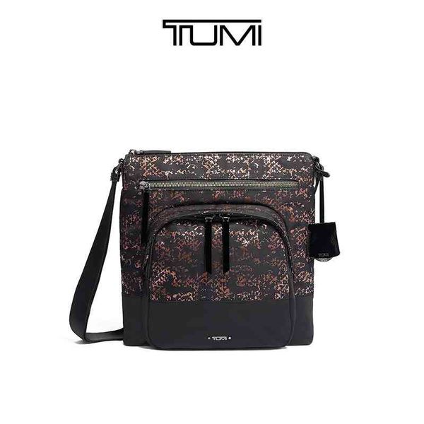 tumi / tuming holiday women series women's printed messenger backpack single shoulder bag 0196314ms
tumi / tuming holiday women series women's printed messenger backpack single shoulder bag 0196314ms
