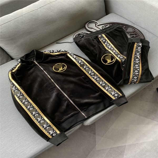 2021suit_ bodyguard_ t-shirt_ pants_ shoes_ leather bag_ accessories_ belt_ watch_glasses_hat_shoes_need a variety of products can conta-10, Gray
2021suit_ bodyguard_ t-shirt_ pants_ shoes_ leather bag_ accessories_ belt_ watch_glasses_hat_shoes_need a variety of products can conta-10, Gray