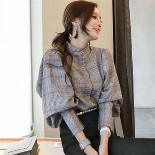 zawfl 2020 women blouses casual blusas lapel neck buttons long sleeve split asymmetrical print plaid shirts, White
zawfl 2020 women blouses casual blusas lapel neck buttons long sleeve split asymmetrical print plaid shirts, White