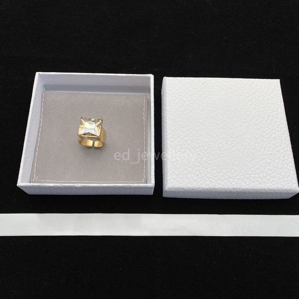 brand designer ring men's ring classic luxury design jewelry women's titanium steel alloy indelible double letter 2022, Silver
brand designer ring men's ring classic luxury design jewelry women's titanium steel alloy indelible double letter 2022, Silver