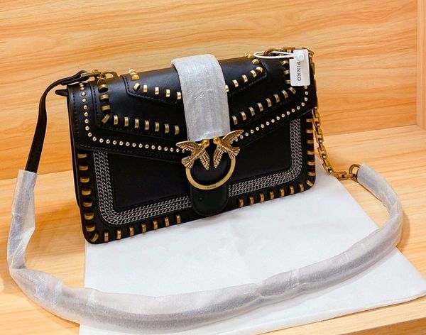 2020 new ladies classic fashion luxury designer bags fashion orange shoulder bag classic shoulder bag messenger bag
2020 new ladies classic fashion luxury designer bags fashion orange shoulder bag classic shoulder bag messenger bag