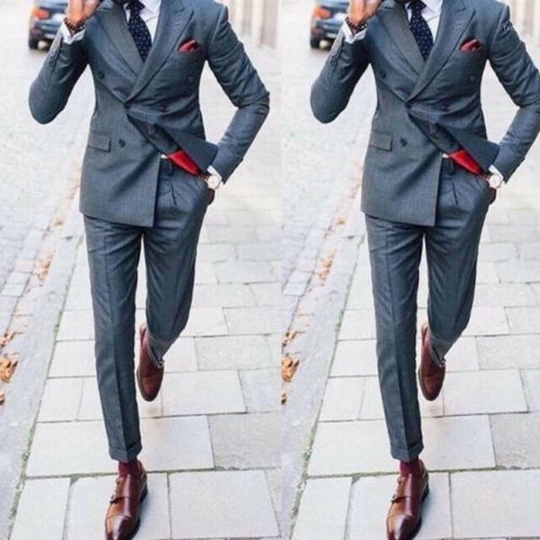 vintage groom wear men suits for wedding tuxedos dark grey groom man blazer jacket casual business 2pcs coat+trousers1, White;black
vintage groom wear men suits for wedding tuxedos dark grey groom man blazer jacket casual business 2pcs coat+trousers1, White;black