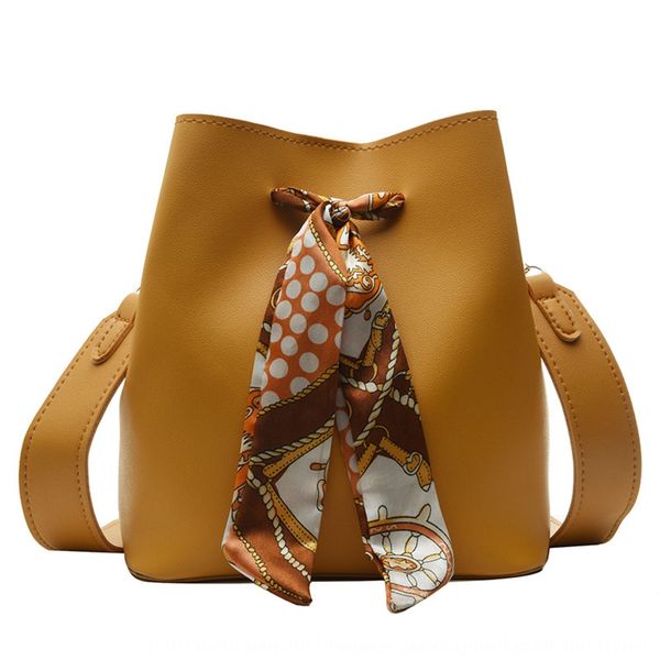 advanced feeling foreign style women's 2019 new bagsilk scarf bucket bagfashion korean versatile messenger bag silk scarf one shoulder
advanced feeling foreign style women's 2019 new bagsilk scarf bucket bagfashion korean versatile messenger bag silk scarf one shoulder