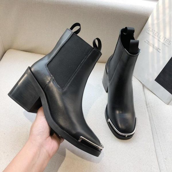 ankle short boots for women mental decro toe elastic side boots women square heels platform suede genuine leather 2021new luxury, Black
ankle short boots for women mental decro toe elastic side boots women square heels platform suede genuine leather 2021new luxury, Black