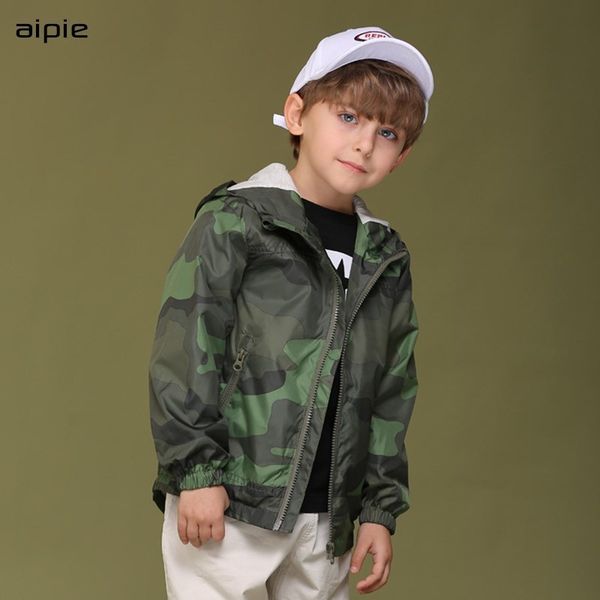 new 2020 spring children jackets coats new fashion printing camouflage color zipper boy's hooded jackets for kids coats lj200814, Blue;gray
new 2020 spring children jackets coats new fashion printing camouflage color zipper boy's hooded jackets for kids coats lj200814, Blue;gray