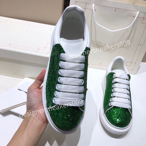 2022 black velvet tail platform shoes triple white rainbow laser yellow blue reflective metallic silver men women sneaker size35-46
2022 black velvet tail platform shoes triple white rainbow laser yellow blue reflective metallic silver men women sneaker size35-46