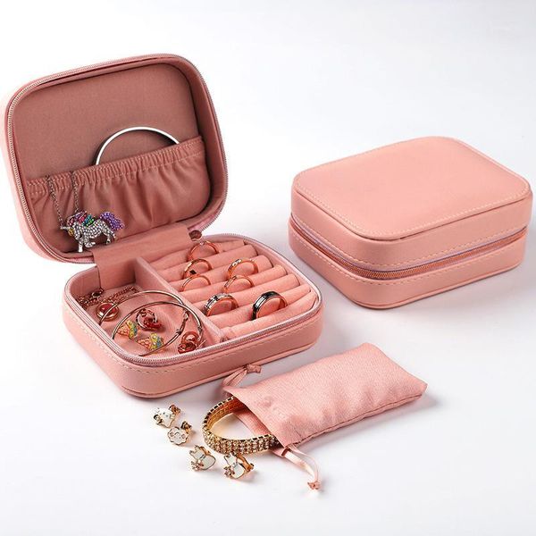 storage bags zipper portable jewelry box simple creative earrings ring bracelet necklace organizer home travel women makeup bag1
storage bags zipper portable jewelry box simple creative earrings ring bracelet necklace organizer home travel women makeup bag1