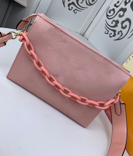 latest fashion ladies handbag leather ladies handbag size 25205cm 
latest fashion ladies handbag leather ladies handbag size 25205cm