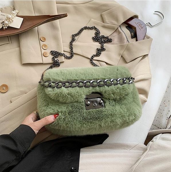 Factory wholesale women handbag street fashion plush chain bag winter new Mao Mao women clutch bag elegant atmosphere winter fashion bag
Factory wholesale women handbag street fashion plush chain bag winter new Mao Mao women clutch bag elegant atmosphere winter fashion bag