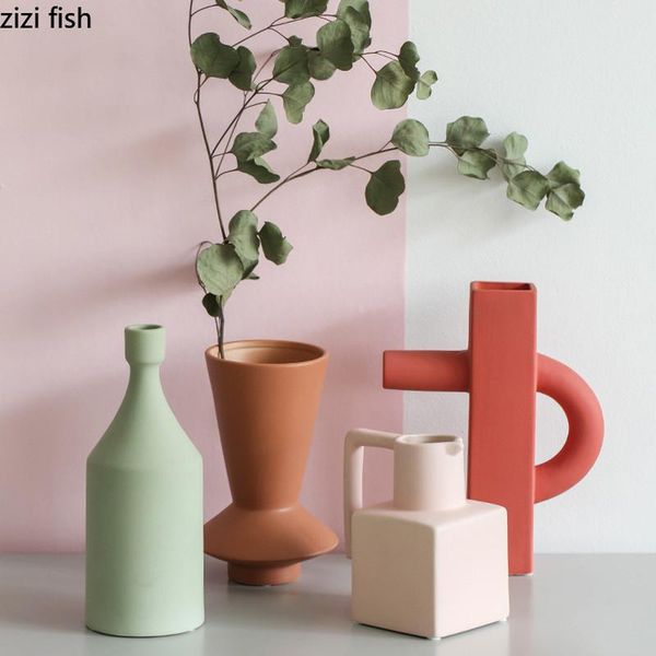 ceramic vase, dried flower vase, creative pgraphy, decorative living room, home decoration, flower vase
ceramic vase, dried flower vase, creative pgraphy, decorative living room, home decoration, flower vase