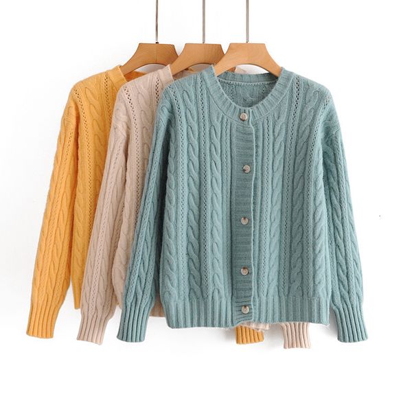 2021 new tl 7224- autumn europe and the united states women's twist hollow out female cardigan sweater 46xh, Black;white
2021 new tl 7224- autumn europe and the united states women's twist hollow out female cardigan sweater 46xh, Black;white