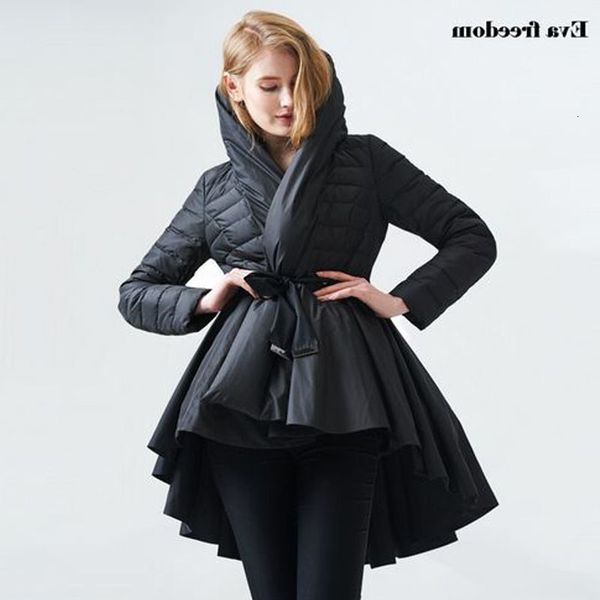 thick and warm high-quality women's winter white duck feather coat, 2019, new 90%
thick and warm high-quality women's winter white duck feather coat, 2019, new 90%