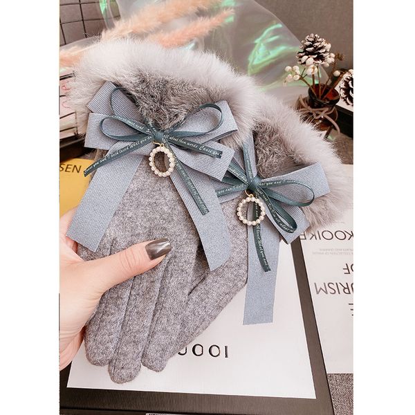 cashmere for women winter plush warm wool cycling korean version of cute touch screen student ins gloves, Blue;gray
cashmere for women winter plush warm wool cycling korean version of cute touch screen student ins gloves, Blue;gray