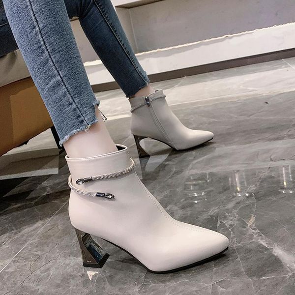 boots white mid-calf booties woman 2021 low heel women's rubber shoes rain zipper round toe boots-women winter footwear, Black
boots white mid-calf booties woman 2021 low heel women's rubber shoes rain zipper round toe boots-women winter footwear, Black