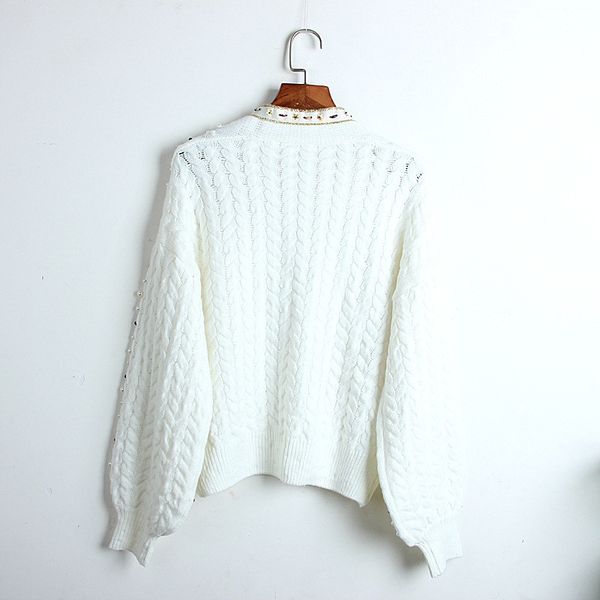 2021 new women's brand luxury blouses and beads thick torsion knitted cardigan loose cleavage in winter sweater mujer vintage z78i, White;black
2021 new women's brand luxury blouses and beads thick torsion knitted cardigan loose cleavage in winter sweater mujer vintage z78i, White;black