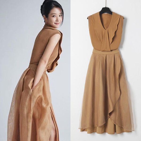 2020 fashion new summer v-neck ruffle dress korean style elegant dress, White
2020 fashion new summer v-neck ruffle dress korean style elegant dress, White