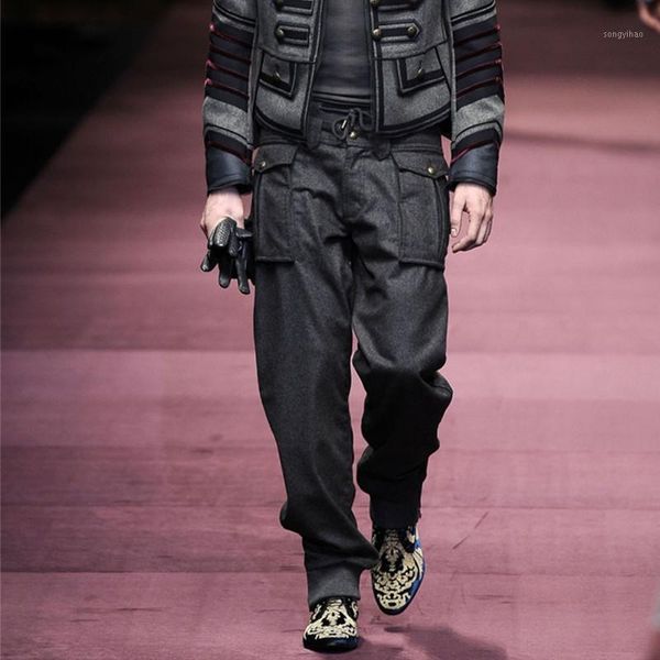 2021 new men's clothing hair stylist fashion loose catwalk overalls woollen pants plus size costumes 27-461, Black
2021 new men's clothing hair stylist fashion loose catwalk overalls woollen pants plus size costumes 27-461, Black