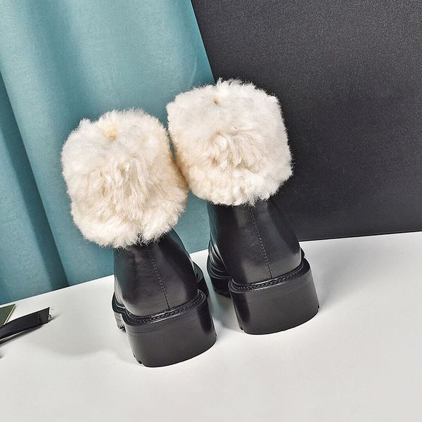 2021 women high boots lambswool fur leather snow knee boots plush vintage shoes luxurys designers shoes, Black
2021 women high boots lambswool fur leather snow knee boots plush vintage shoes luxurys designers shoes, Black