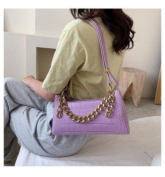 weysfor vogue crocodile pattern baguette bag pu leather shoulder bags for women chain designer luxury handbag female travel tote
weysfor vogue crocodile pattern baguette bag pu leather shoulder bags for women chain designer luxury handbag female travel tote