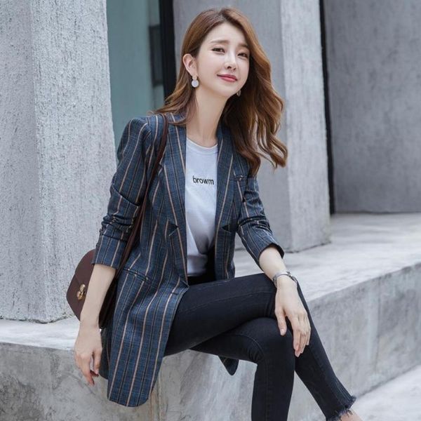 2021 new autumn women striped jacket ladies fashion thin elegant korean causal long sleeve single button blazer q26, White;black
2021 new autumn women striped jacket ladies fashion thin elegant korean causal long sleeve single button blazer q26, White;black