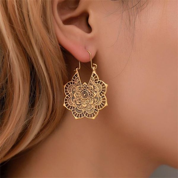 retro ethnic metal hollow out mandala flower earrings engraved bohemian pattern women earring party jewelry, Silver
retro ethnic metal hollow out mandala flower earrings engraved bohemian pattern women earring party jewelry, Silver
