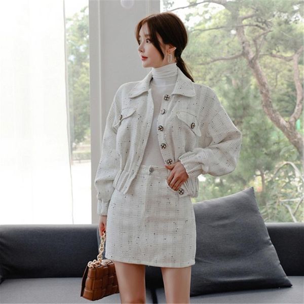 fashion women sweet two piece set ladies single-breasted turn-down collar long sleeve coats + slim solid mini skirt, Gray
fashion women sweet two piece set ladies single-breasted turn-down collar long sleeve coats + slim solid mini skirt, Gray
