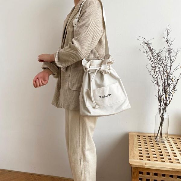 guangzhou canvas cotton women middle bag casual letter drawstring bucket bag lady crossbody shoulder whole sale
guangzhou canvas cotton women middle bag casual letter drawstring bucket bag lady crossbody shoulder whole sale