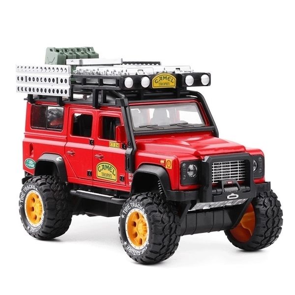 1/28 diecasts toy vehicles defender camel trophy car model sound light car toys for children gift collection y200109
1/28 diecasts toy vehicles defender camel trophy car model sound light car toys for children gift collection y200109