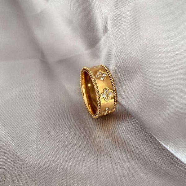 decorative female index finger exaggerated personality fashion trendsetter zircon net red advanced sense titanium steel ring wide, Silver
decorative female index finger exaggerated personality fashion trendsetter zircon net red advanced sense titanium steel ring wide, Silver